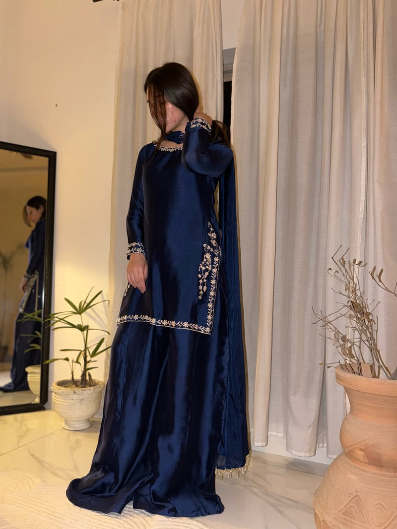 DESIGN CODE :Luxurious Hand-Embroidered Chermouse Silk Fabric 3-Piece Suit