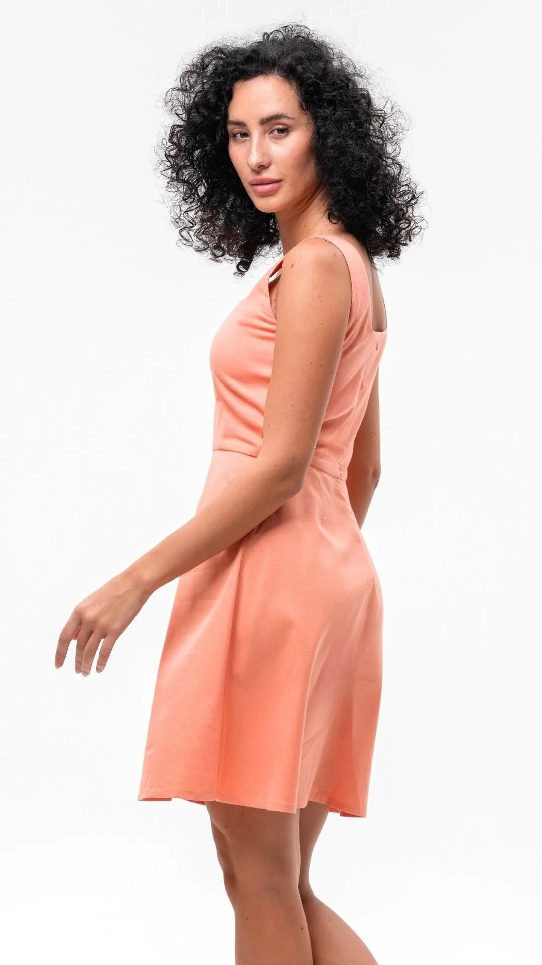 Design Code: Banana square neck dress